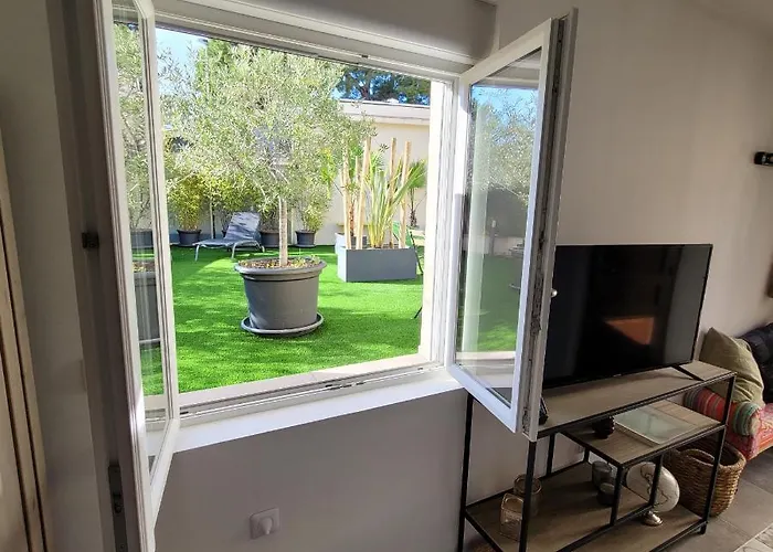 Le Mazet Апартаменты